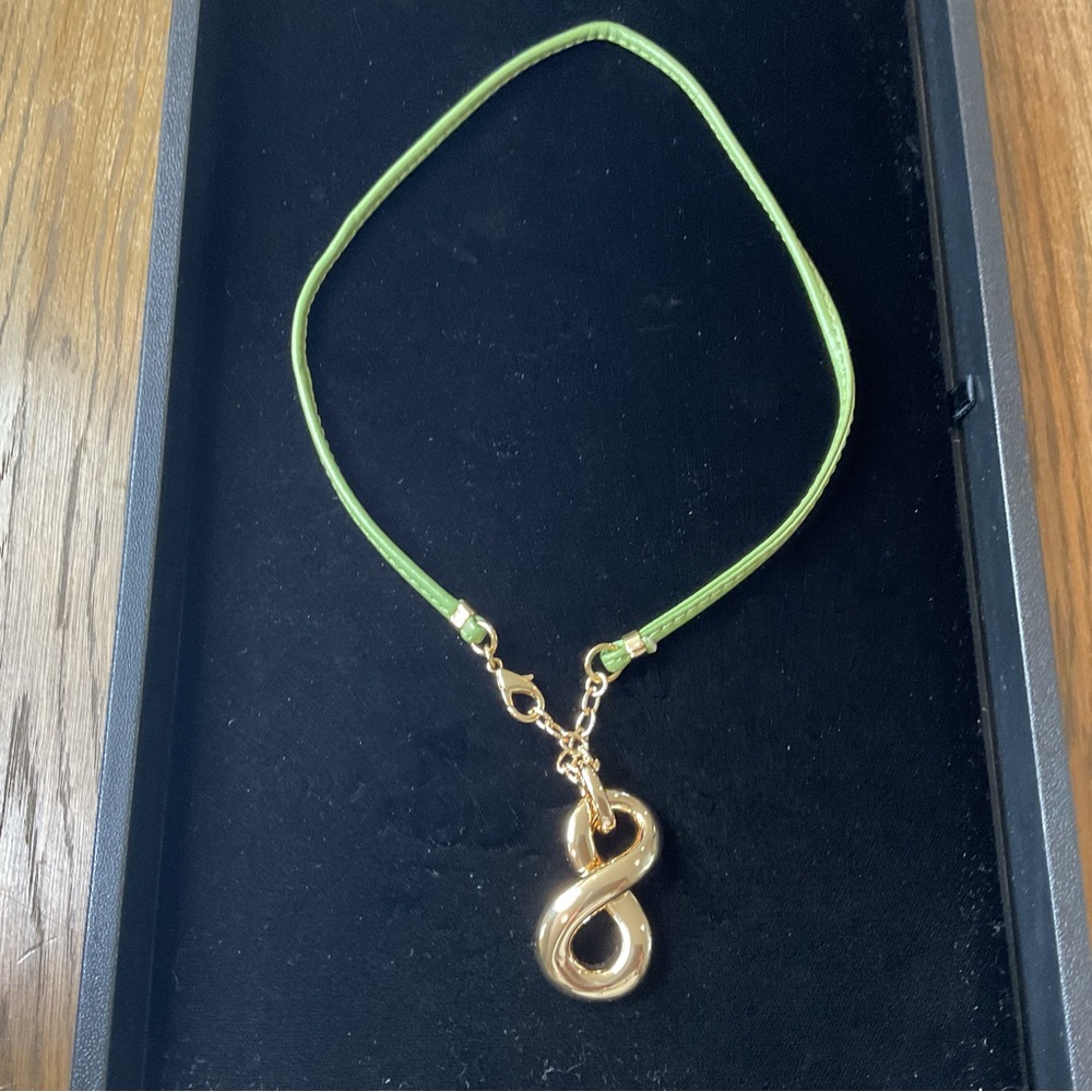 Roberto by RFM Necklace with "Capri Bird" Infinity Pendant, 18.5 Length
